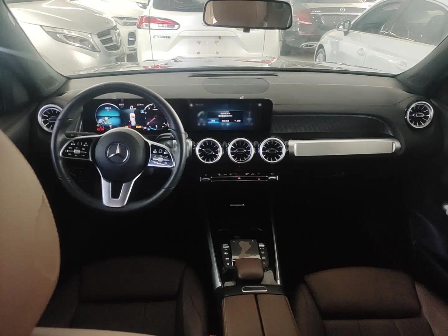 Mercedes-Benz GLB 2022 Refresh GLB 200 Dynamic Edition — миниатюра 12