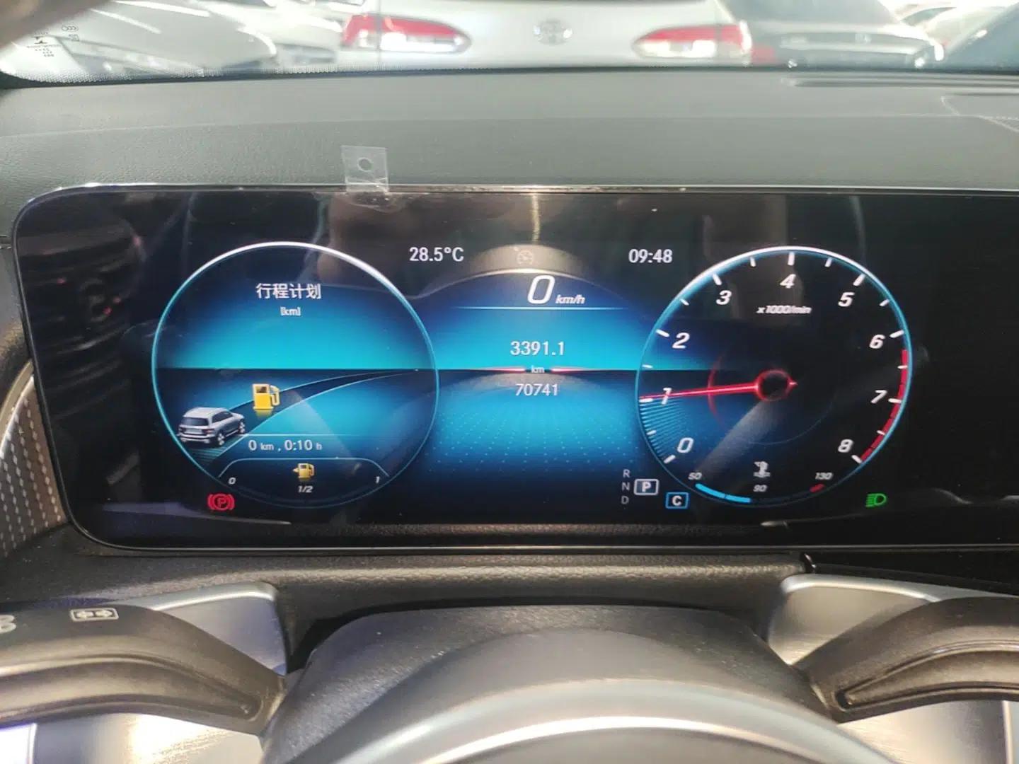 Mercedes-Benz GLB 2022 Refresh GLB 200 Dynamic Edition — миниатюра 14