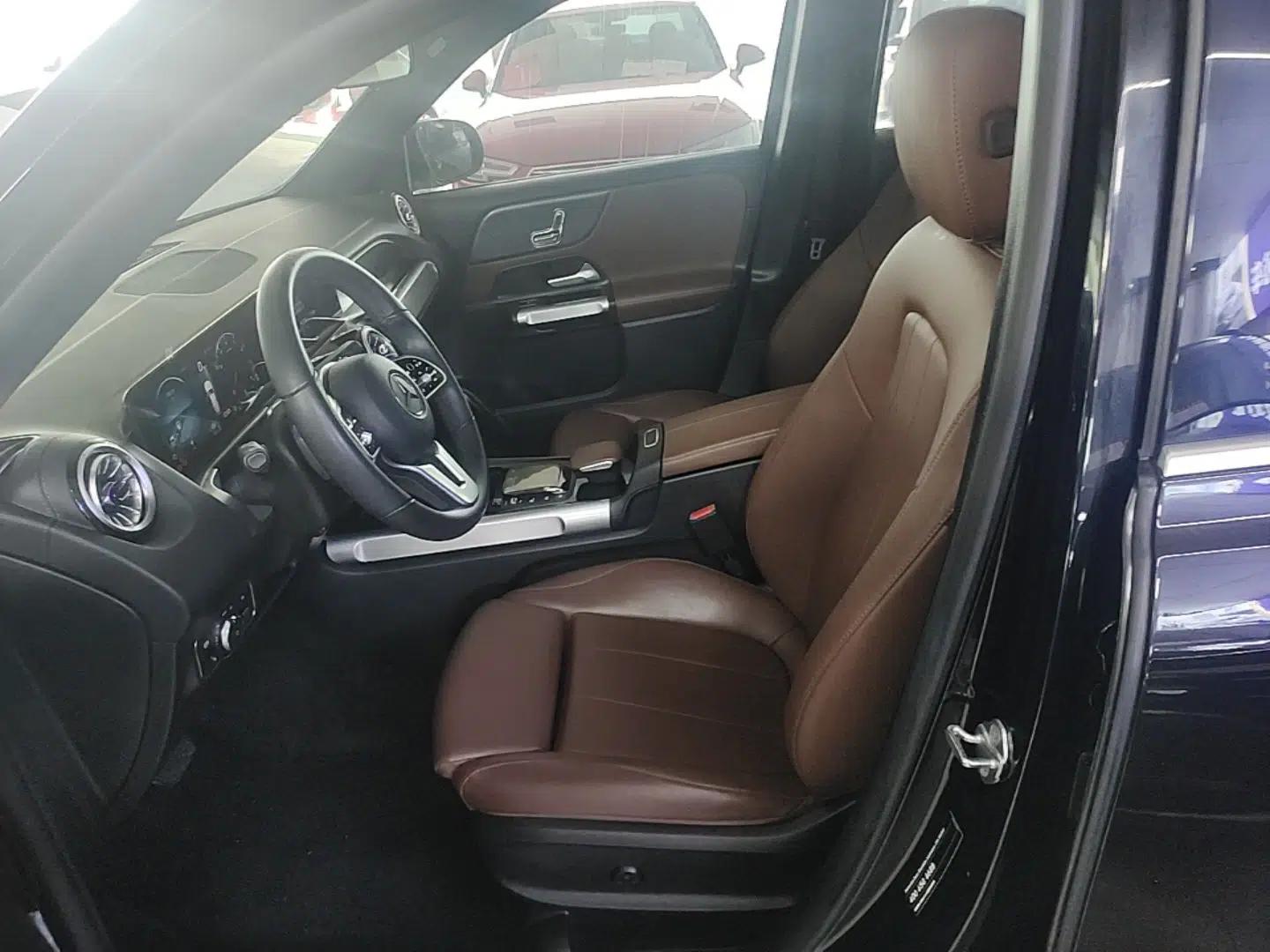 Mercedes-Benz GLB 2022 Refresh GLB 200 Dynamic Edition — миниатюра 17