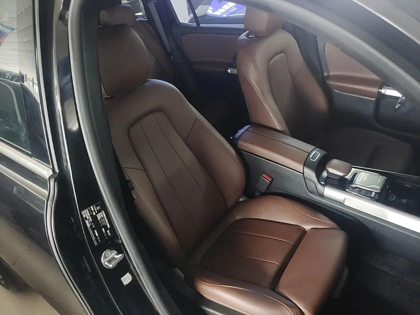 Mercedes-Benz GLB 2022 Refresh GLB 200 Dynamic Edition — миниатюра 19