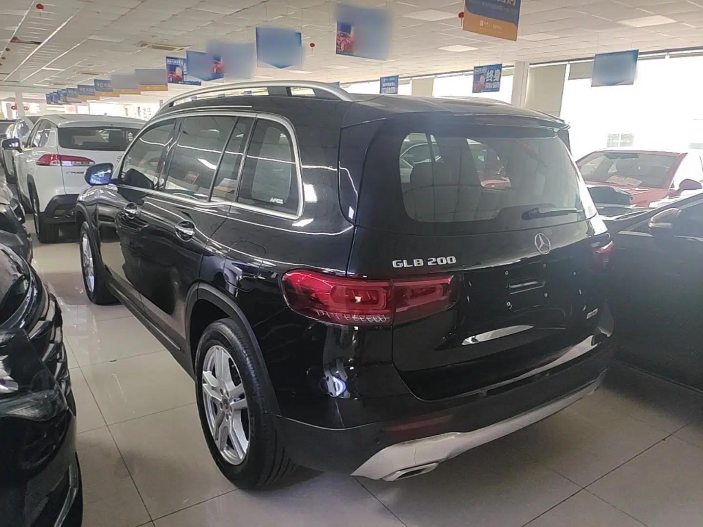 Mercedes-Benz GLB 2022 Refresh GLB 200 Dynamic Edition — миниатюра 4