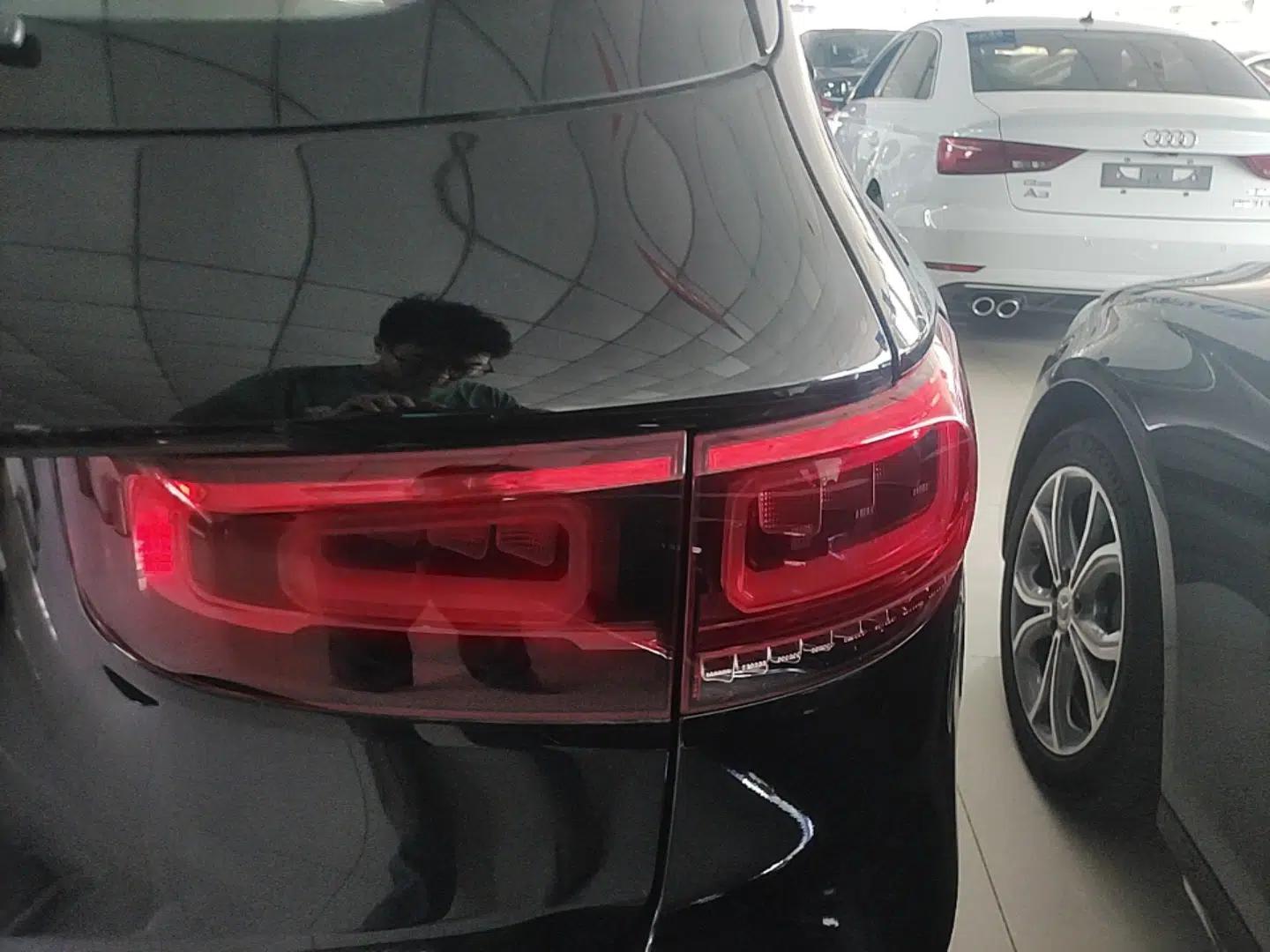 Mercedes-Benz GLB 2022 Refresh GLB 200 Dynamic Edition — миниатюра 9