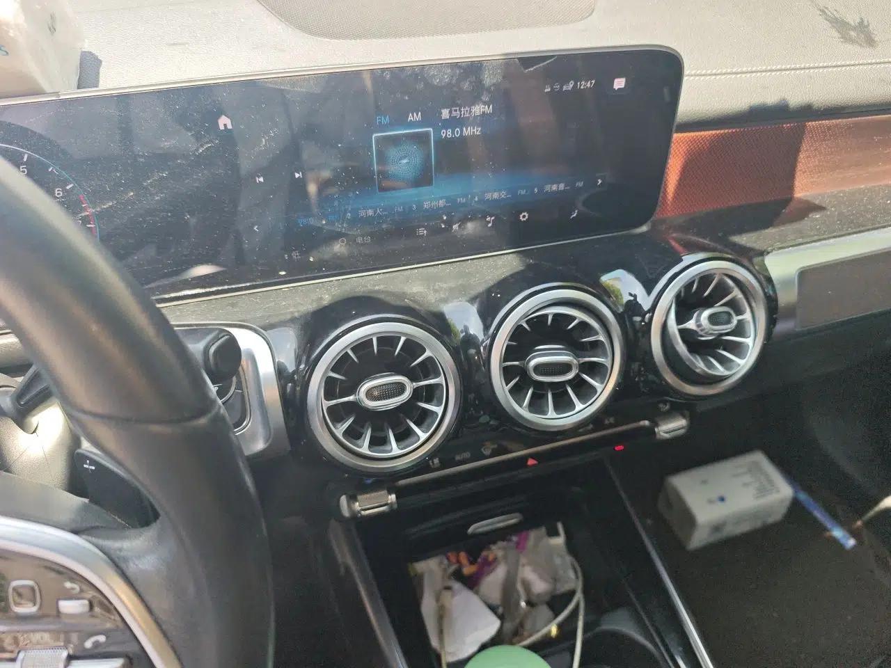 Mercedes-Benz GLB 2020 GLB 200 First Edition Special Version — миниатюра 13