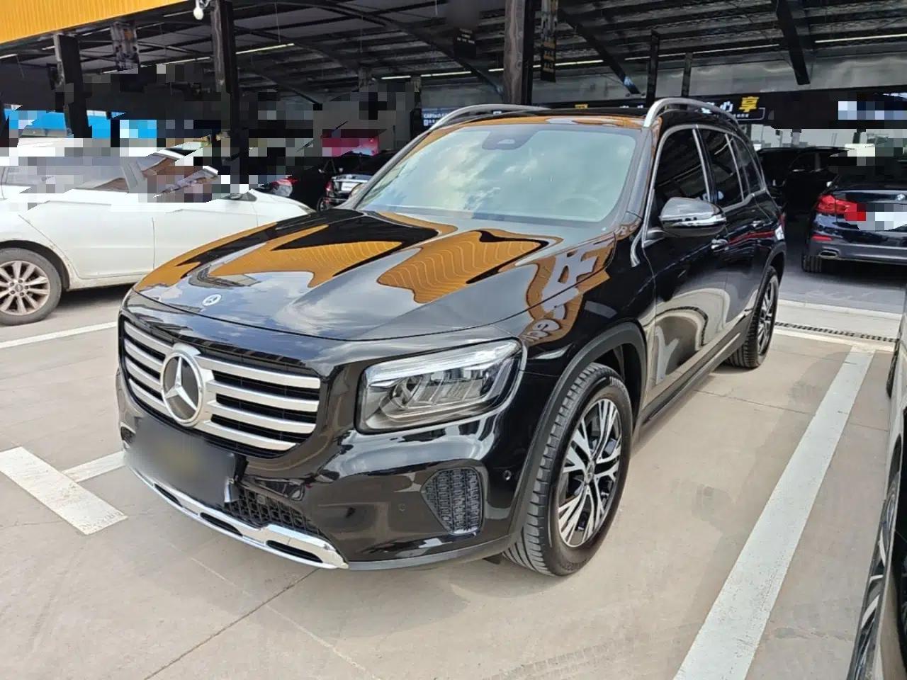 Mercedes-Benz GLB 2024 Refresh GLB 220 Dynamic Edition — миниатюра 1