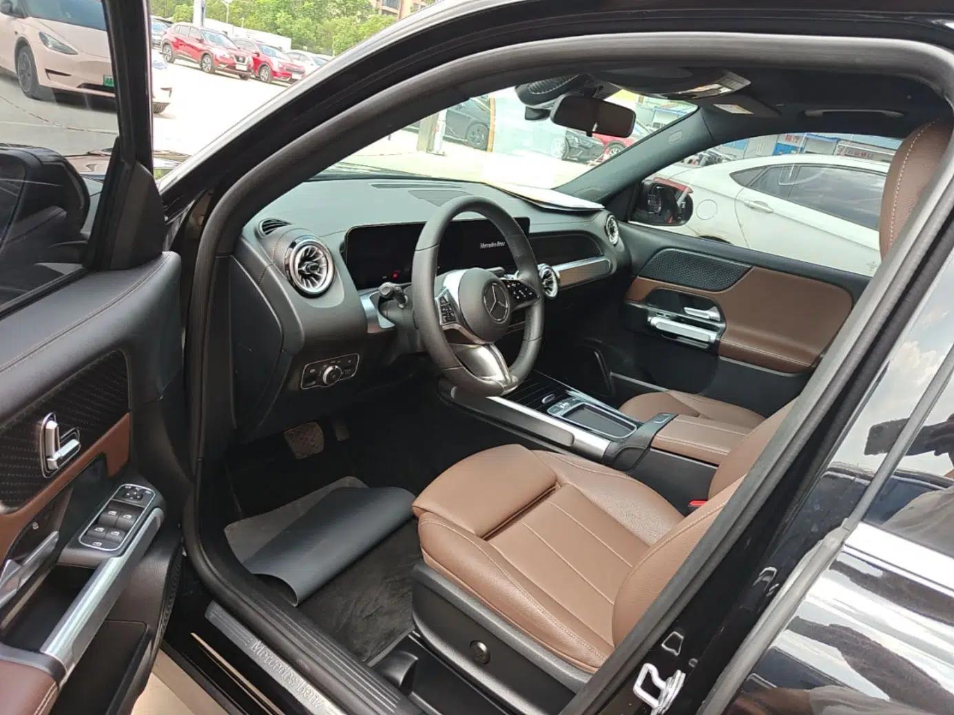 Mercedes-Benz GLB 2024 Refresh GLB 220 Dynamic Edition — миниатюра 18