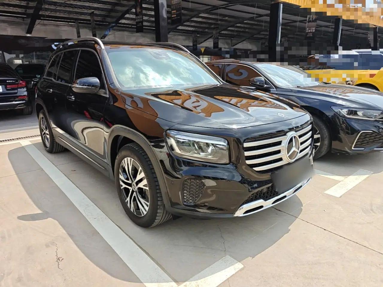 Mercedes-Benz GLB 2024 Refresh GLB 220 Dynamic Edition — миниатюра 3