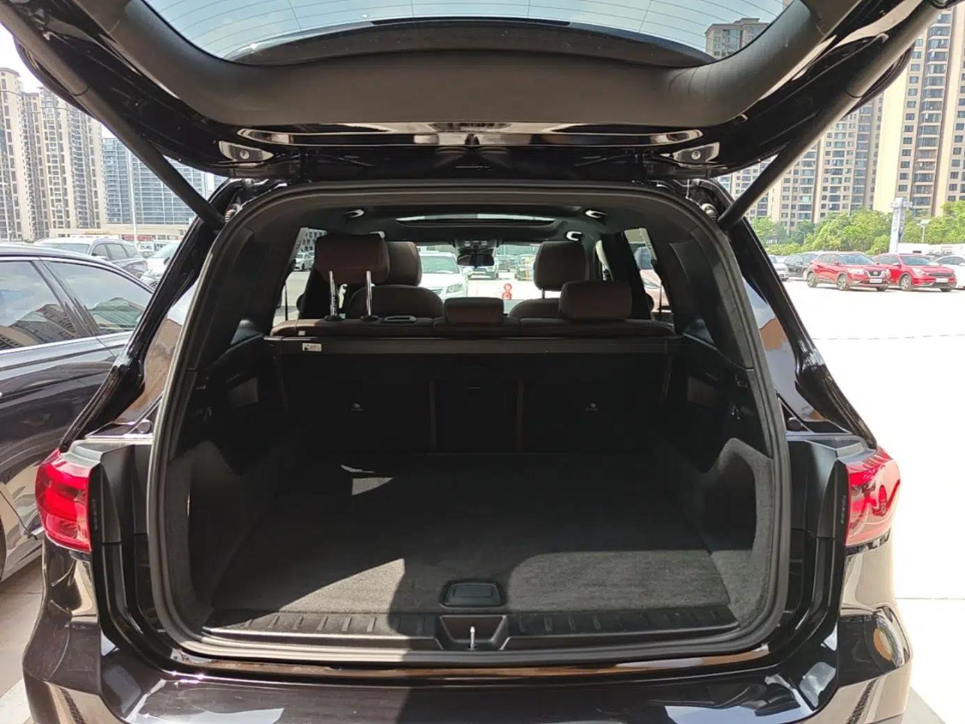 Mercedes-Benz GLB 2024 Refresh GLB 220 Dynamic Edition — миниатюра 22