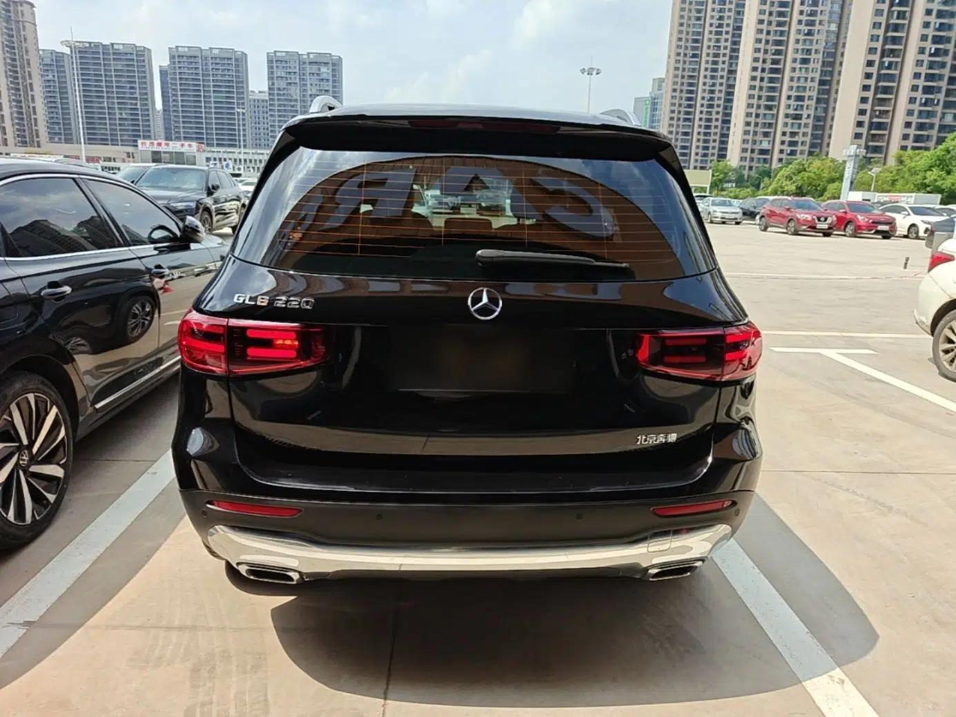 Mercedes-Benz GLB 2024 Refresh GLB 220 Dynamic Edition — миниатюра 5