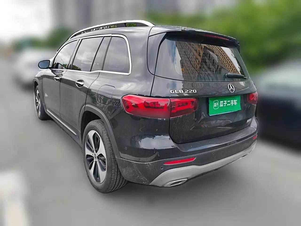 Mercedes-Benz GLB 2023 GLB 220 Fashion Model — миниатюра 4