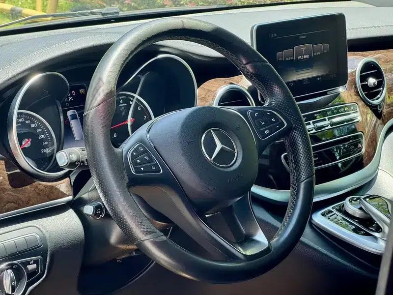 Mercedes-Benz V-Class 2018 V 260 L Premium Extended Edition (China V Emission Standard) — миниатюра 6