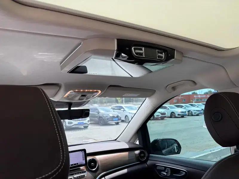 Mercedes-Benz V-Class 2022 V 260 L Long Wheelbase Luxury Edition — миниатюра 6