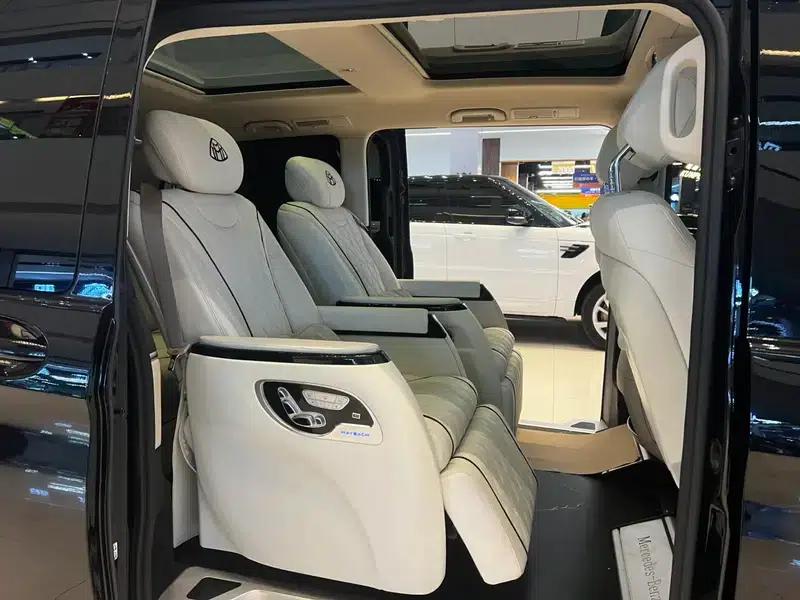Mercedes-Benz V-Class 2022 V 260 Navigator Edition — миниатюра 14