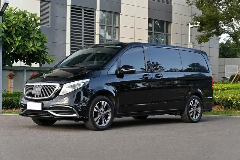 Mercedes-Benz V-Class 2018 V 260 Navigator Edition (China VI Emission Standard) — миниатюра 1