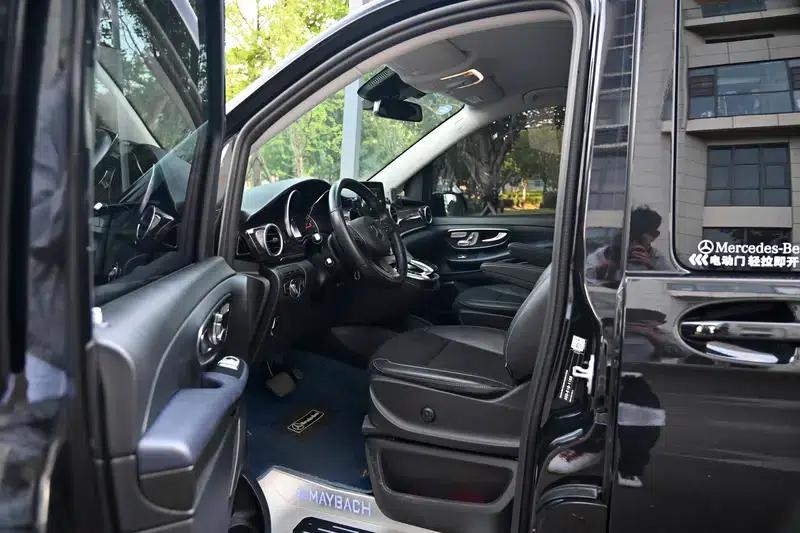 Mercedes-Benz V-Class 2018 V 260 Navigator Edition (China VI Emission Standard) — миниатюра 15