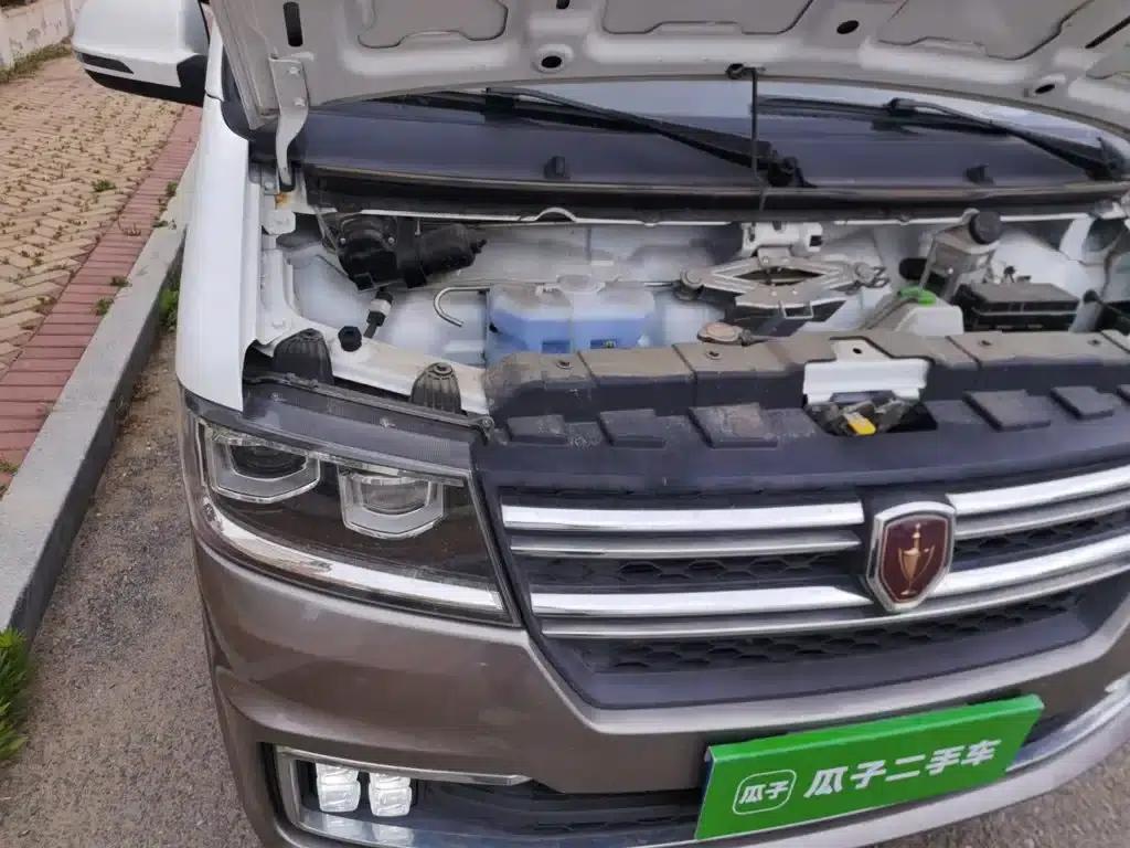 New Hiace S 2023 1.5L Wealth Edition Van (2/5 Seats) with Air Conditioning SWC15M — миниатюра 21