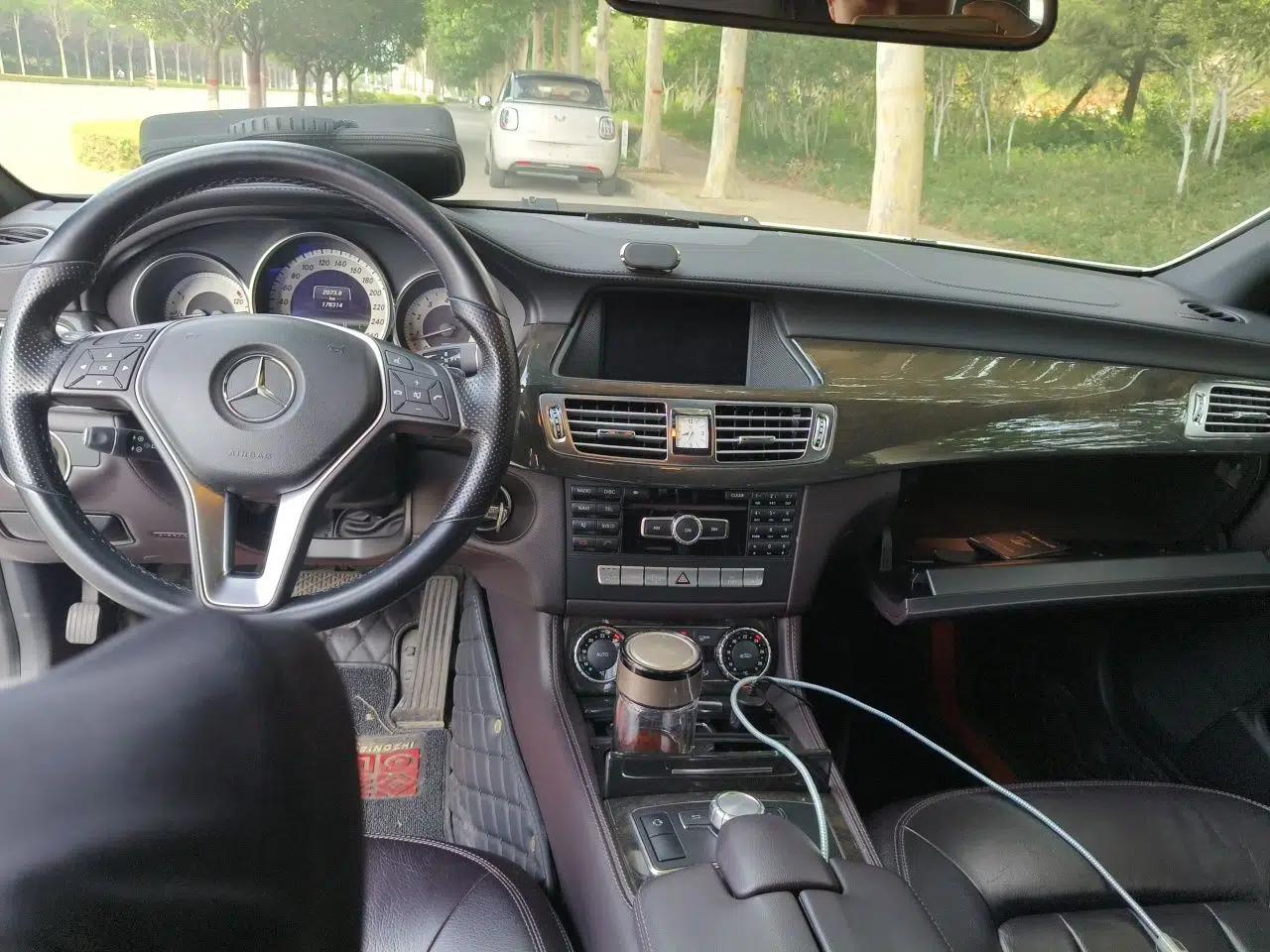 Mercedes-Benz CLS 2012 CLS 300 CGI — миниатюра 9