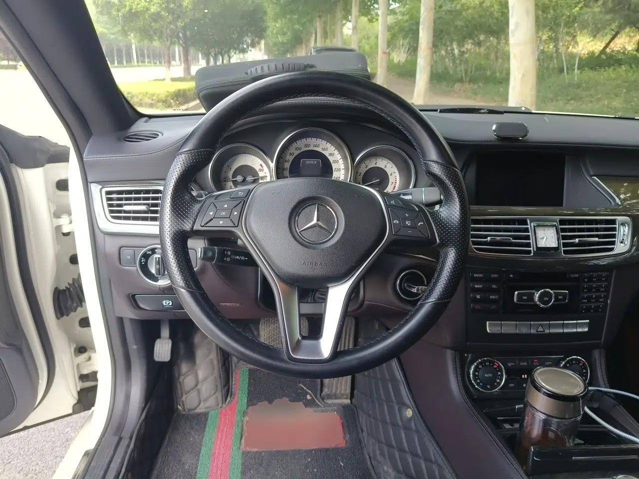 Mercedes-Benz CLS 2012 CLS 300 CGI — миниатюра 10