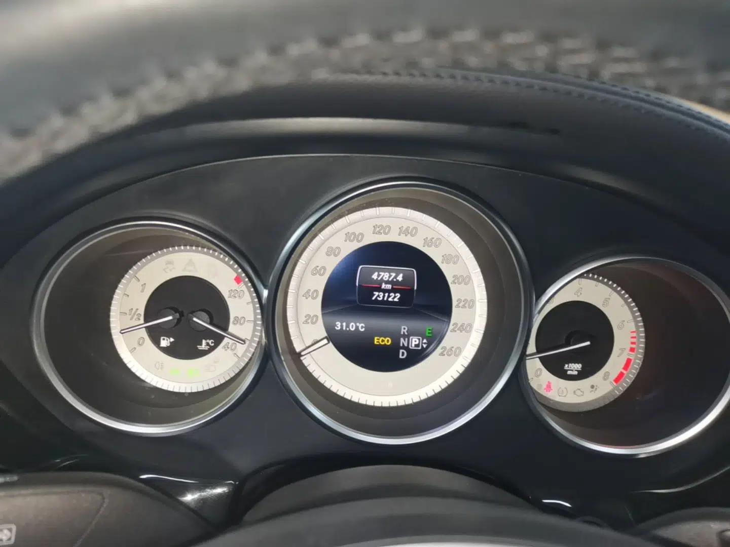Mercedes-Benz CLS 2015 CLS 260 — миниатюра 14
