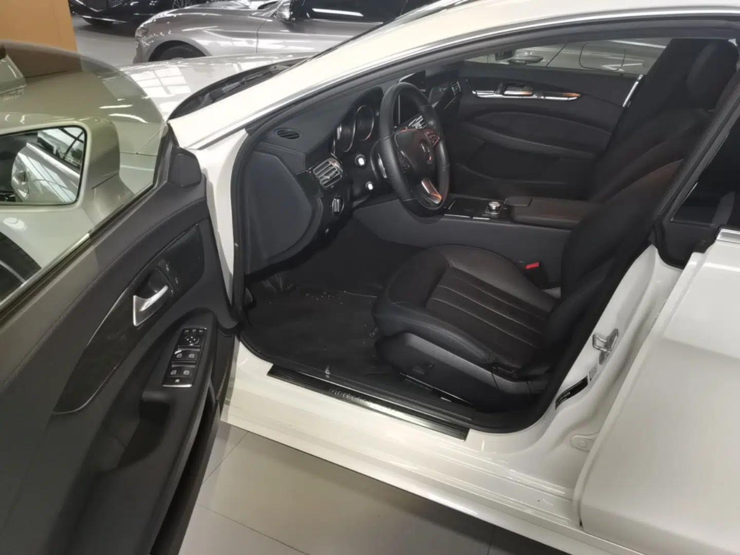 Mercedes-Benz CLS 2015 CLS 260 — миниатюра 18