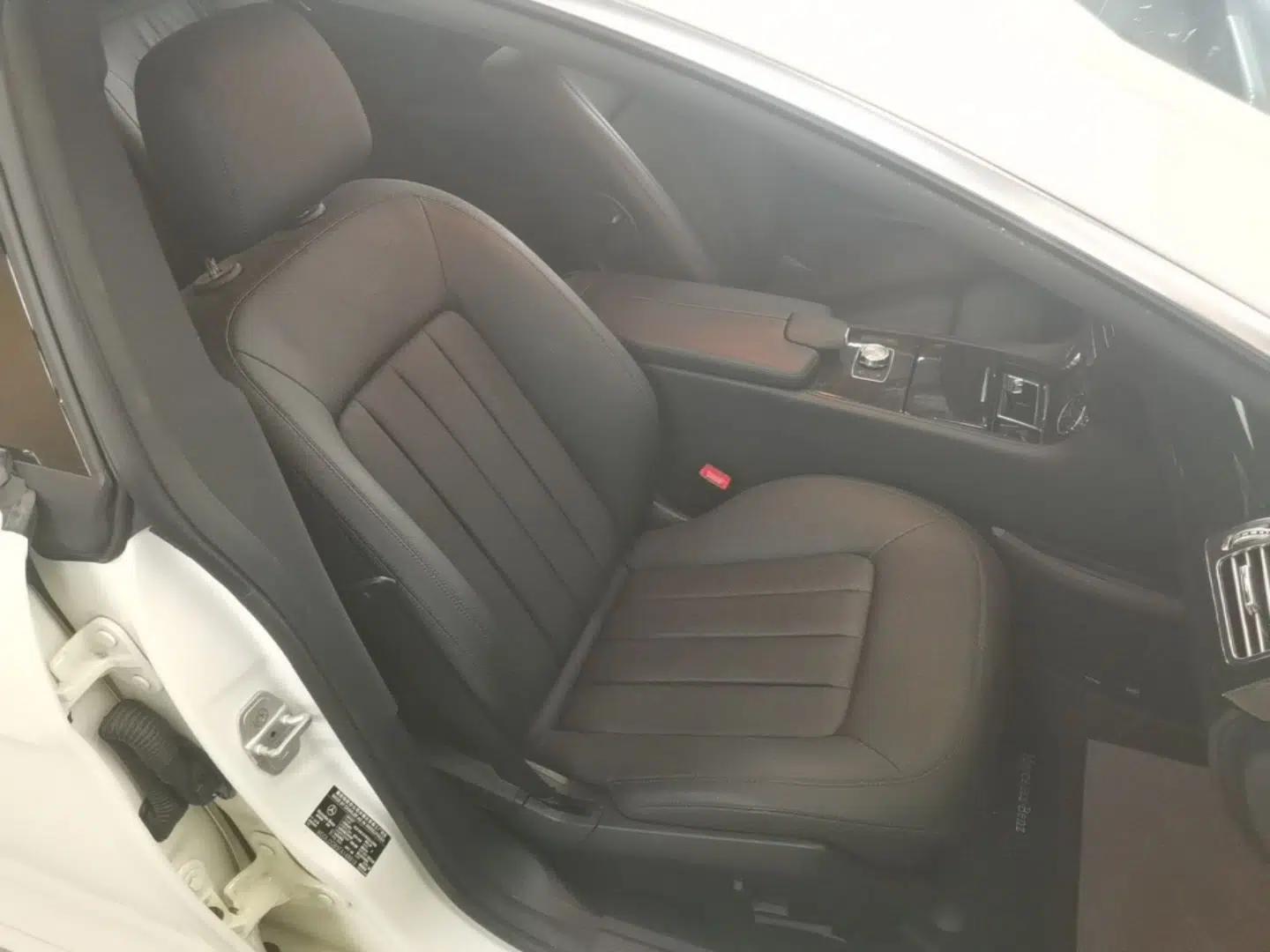 Mercedes-Benz CLS 2015 CLS 260 — миниатюра 19