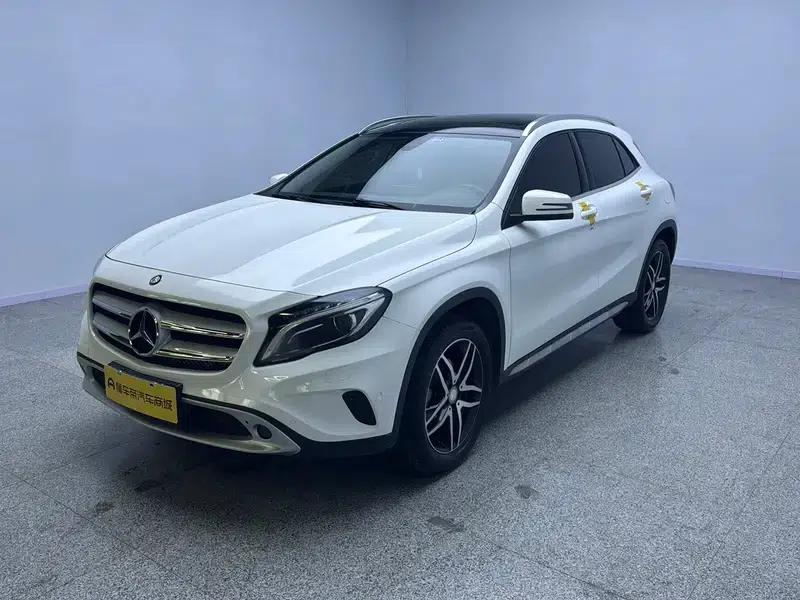2016 Mercedes-Benz GLA 200 Fashion Edition — миниатюра 1