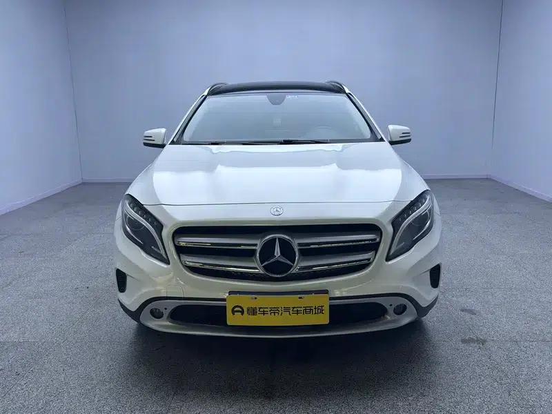 2016 Mercedes-Benz GLA 200 Fashion Edition — миниатюра 2