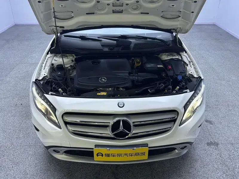2016 Mercedes-Benz GLA 200 Fashion Edition — миниатюра 10