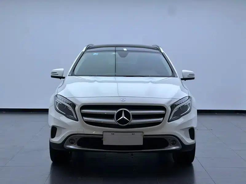 2017 Mercedes-Benz GLA 200 Fashion Edition — миниатюра 2