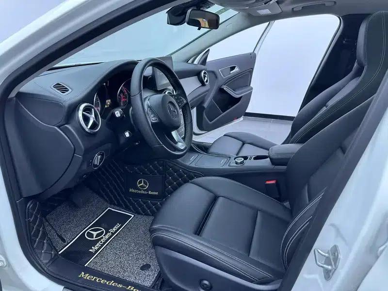 2017 Mercedes-Benz GLA 200 Fashion Edition — миниатюра 12