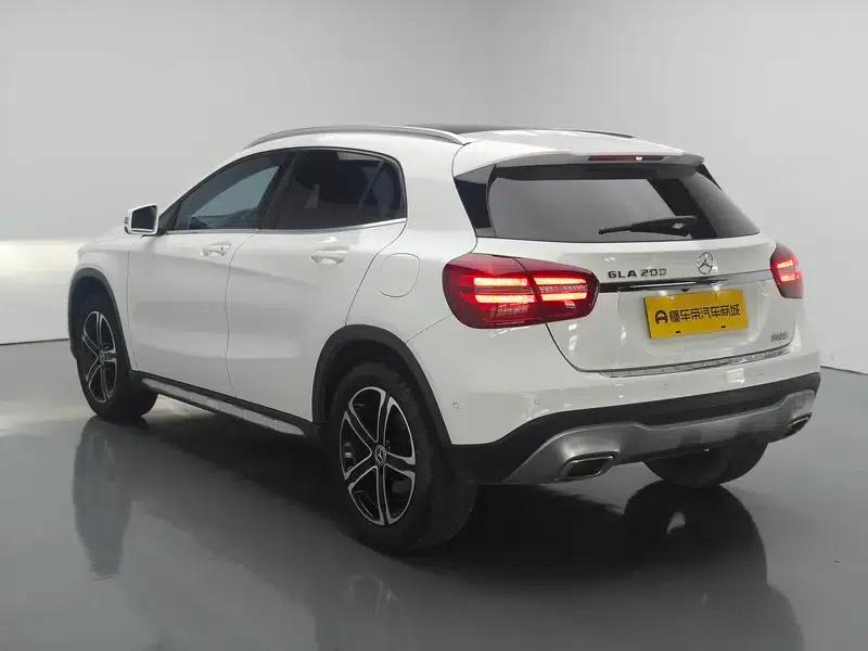 2018 Mercedes-Benz GLA 200 Fashion Edition — миниатюра 5