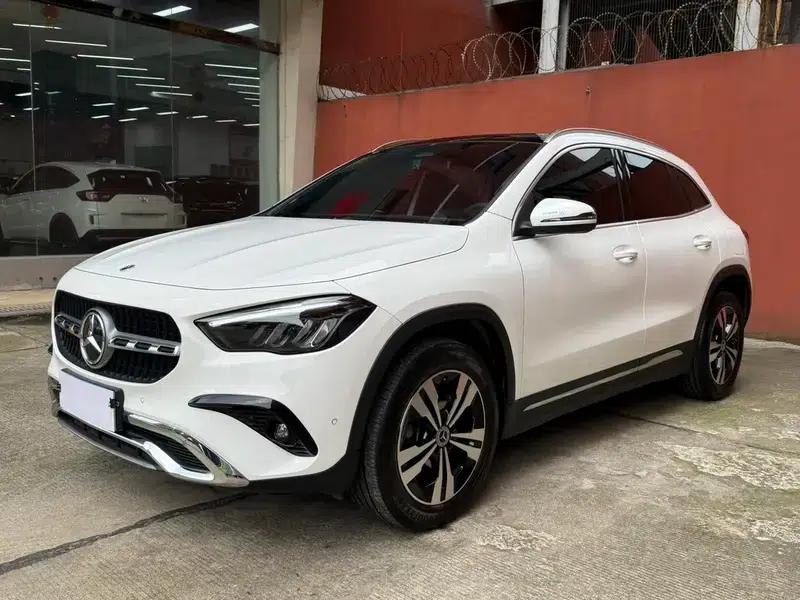 2024 Mercedes-Benz GLA 200 — миниатюра 1
