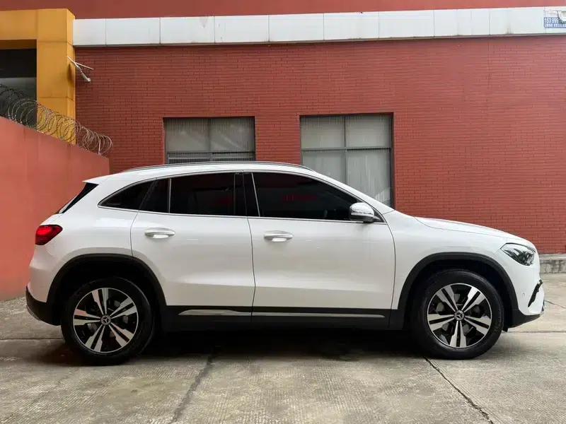 2024 Mercedes-Benz GLA 200 — миниатюра 5
