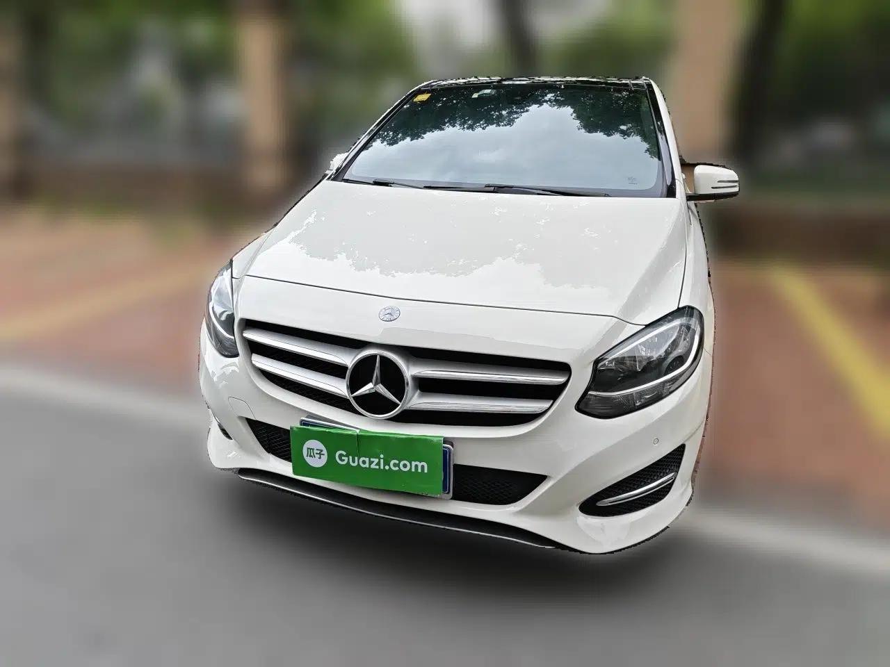 Mercedes-Benz B-Class 2015 B 200 Sport Edition — миниатюра 2