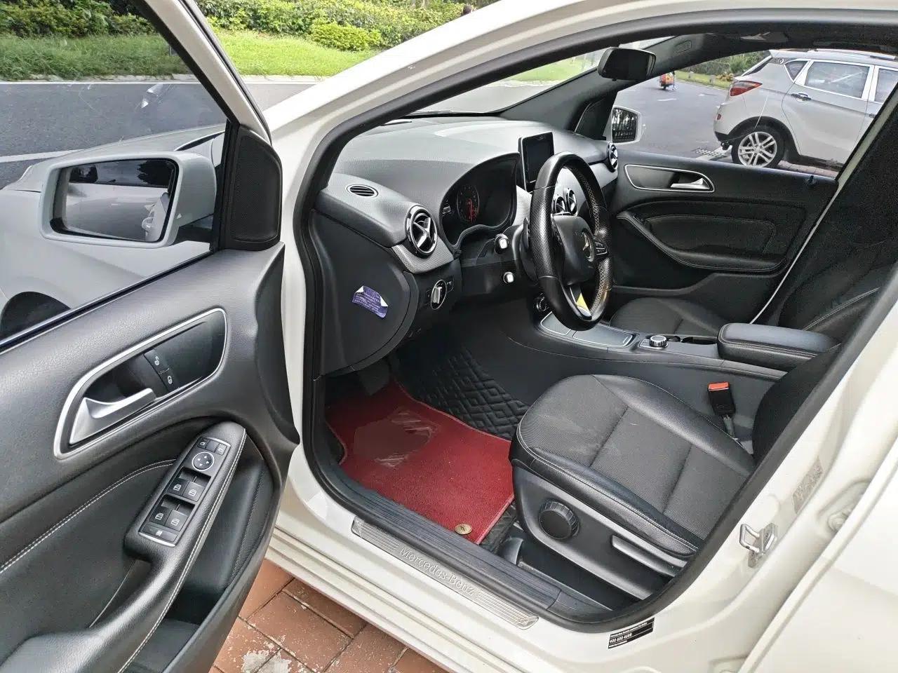 Mercedes-Benz B-Class 2015 B 200 Sport Edition — миниатюра 16