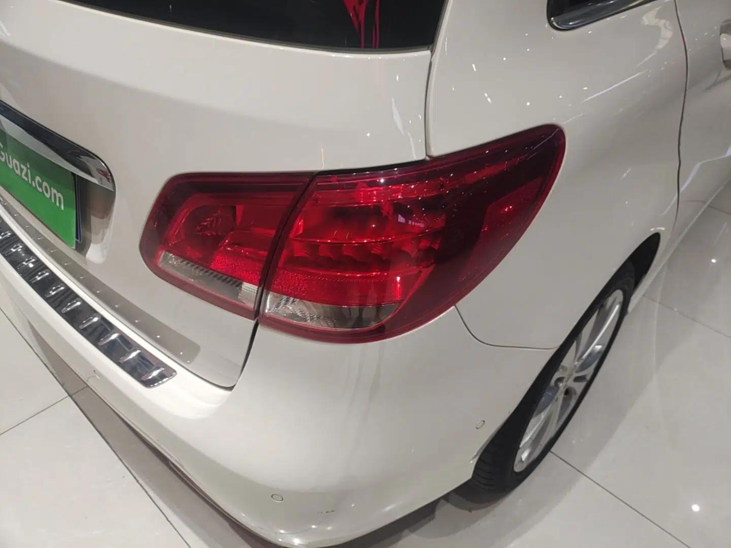 Mercedes-Benz B-Class 2019 B 200 Sport Edition — миниатюра 9