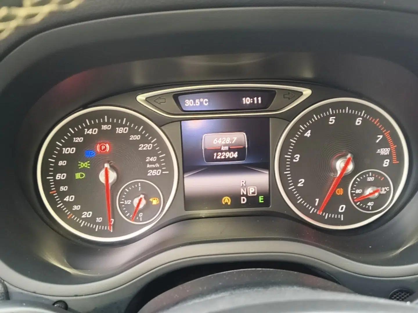 Mercedes-Benz B-Class 2015 B 200 Sport Edition — миниатюра 14