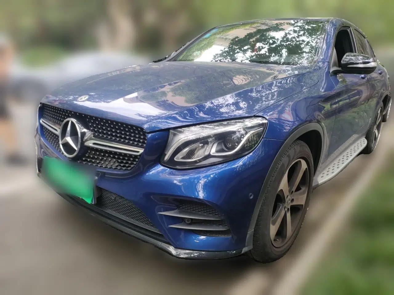 Mercedes-Benz GLC Coupe 2019 Facelift GLC 200 4MATIC Coupe SUV — миниатюра 1