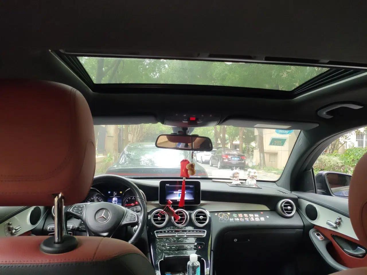 Mercedes-Benz GLC Coupe 2019 Facelift GLC 200 4MATIC Coupe SUV — миниатюра 18