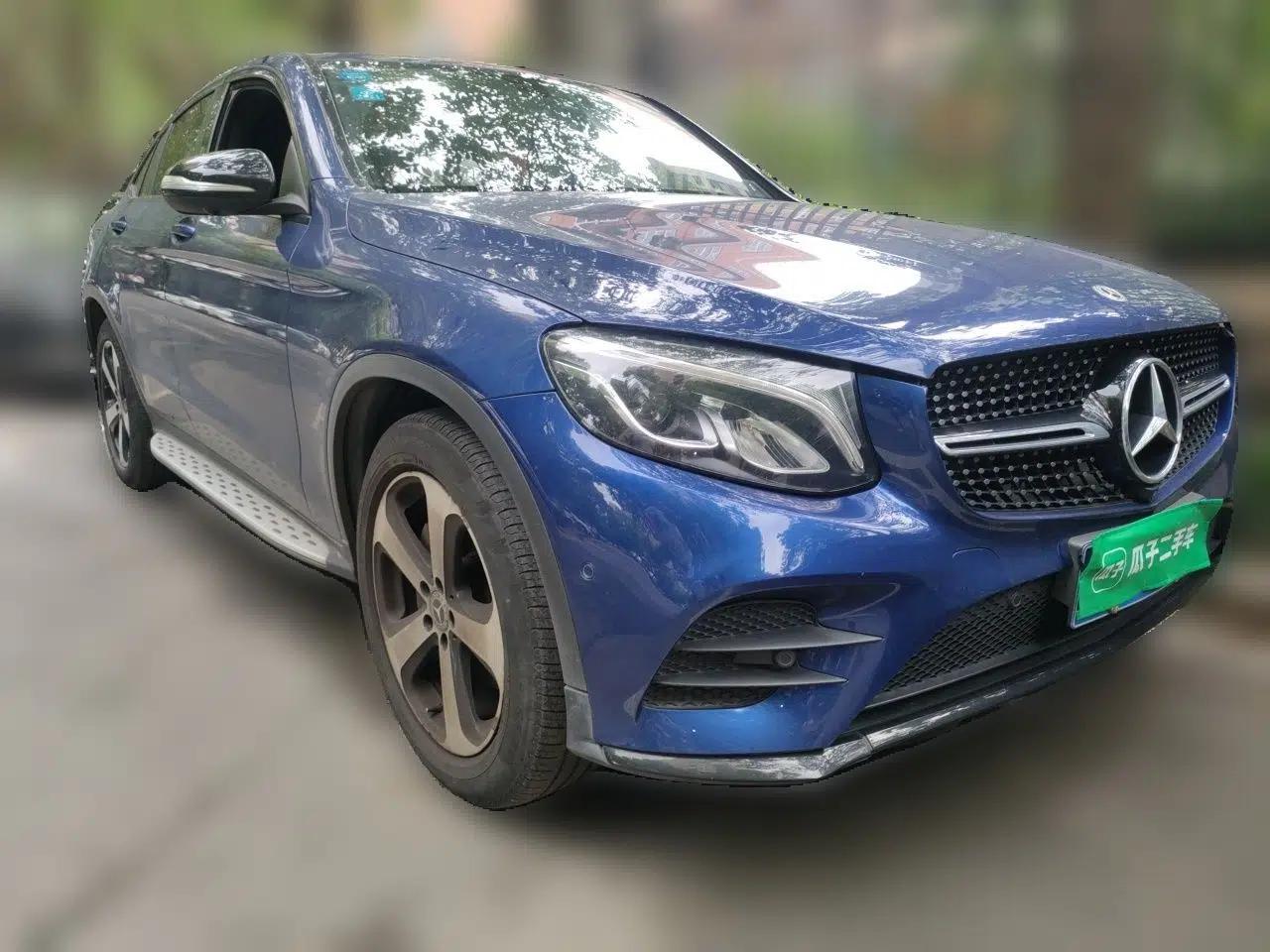 Mercedes-Benz GLC Coupe 2019 Facelift GLC 200 4MATIC Coupe SUV — миниатюра 3