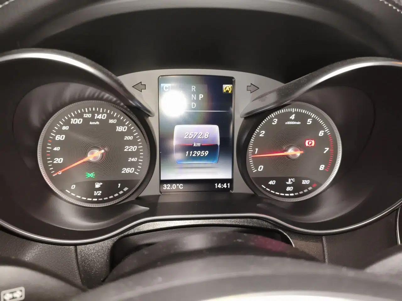 Mercedes-Benz GLC Coupe 2018 GLC 260 4MATIC Coupe SUV — миниатюра 12