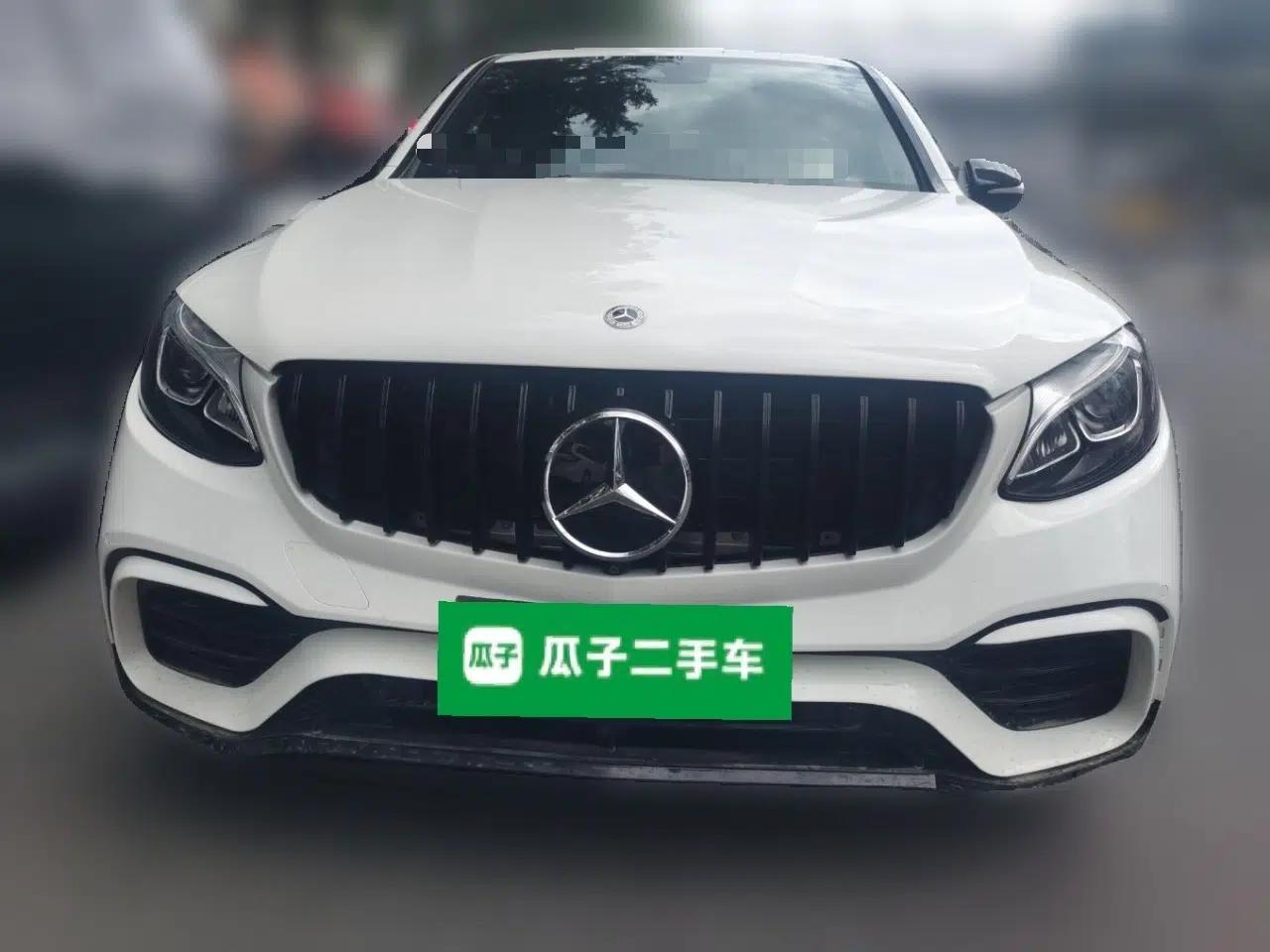 Mercedes-Benz GLC Coupe 2019 GLC 260 4MATIC Coupe SUV — миниатюра 2