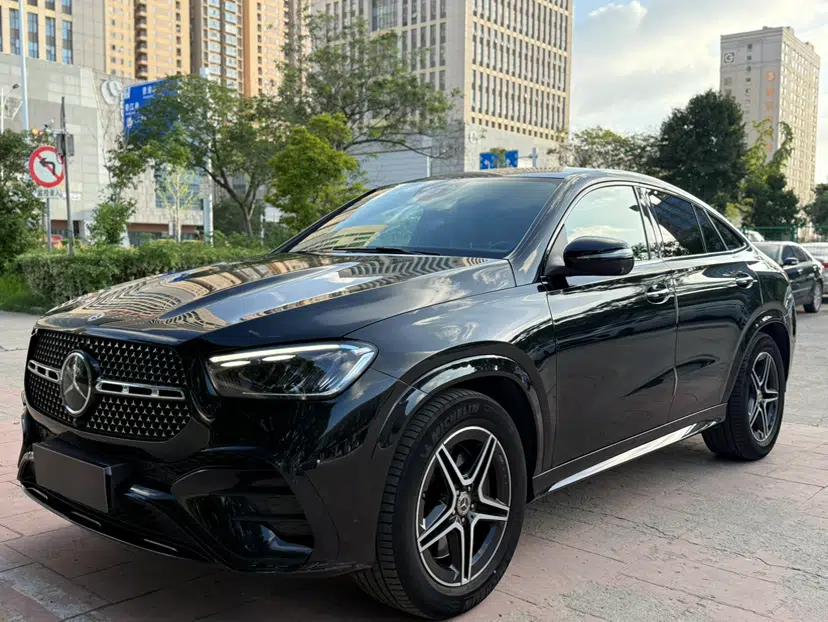 Mercedes-Benz GLE Coupe 2024 GLE 450 4MATIC Coupe SUV Fashion Model — миниатюра 1