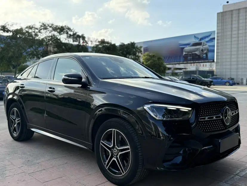 Mercedes-Benz GLE Coupe 2024 GLE 450 4MATIC Coupe SUV Fashion Model — миниатюра 13