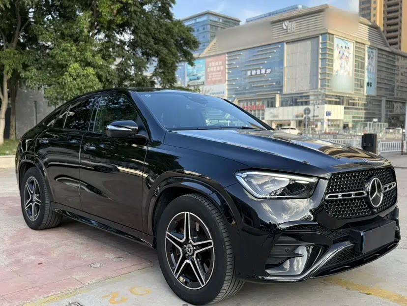 Mercedes-Benz GLE Coupe 2024 GLE 450 4MATIC Coupe SUV Fashion Model — миниатюра 17