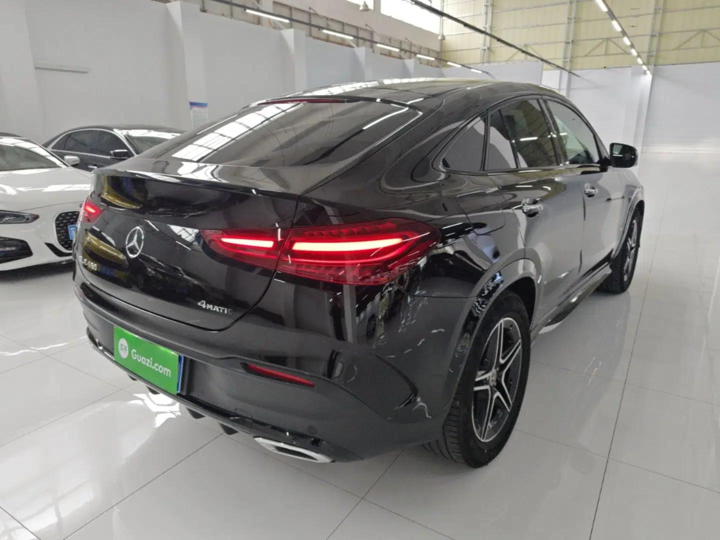 Mercedes-Benz GLE Coupe 2024 GLE 450 4MATIC Coupe SUV Fashion Model — миниатюра 6