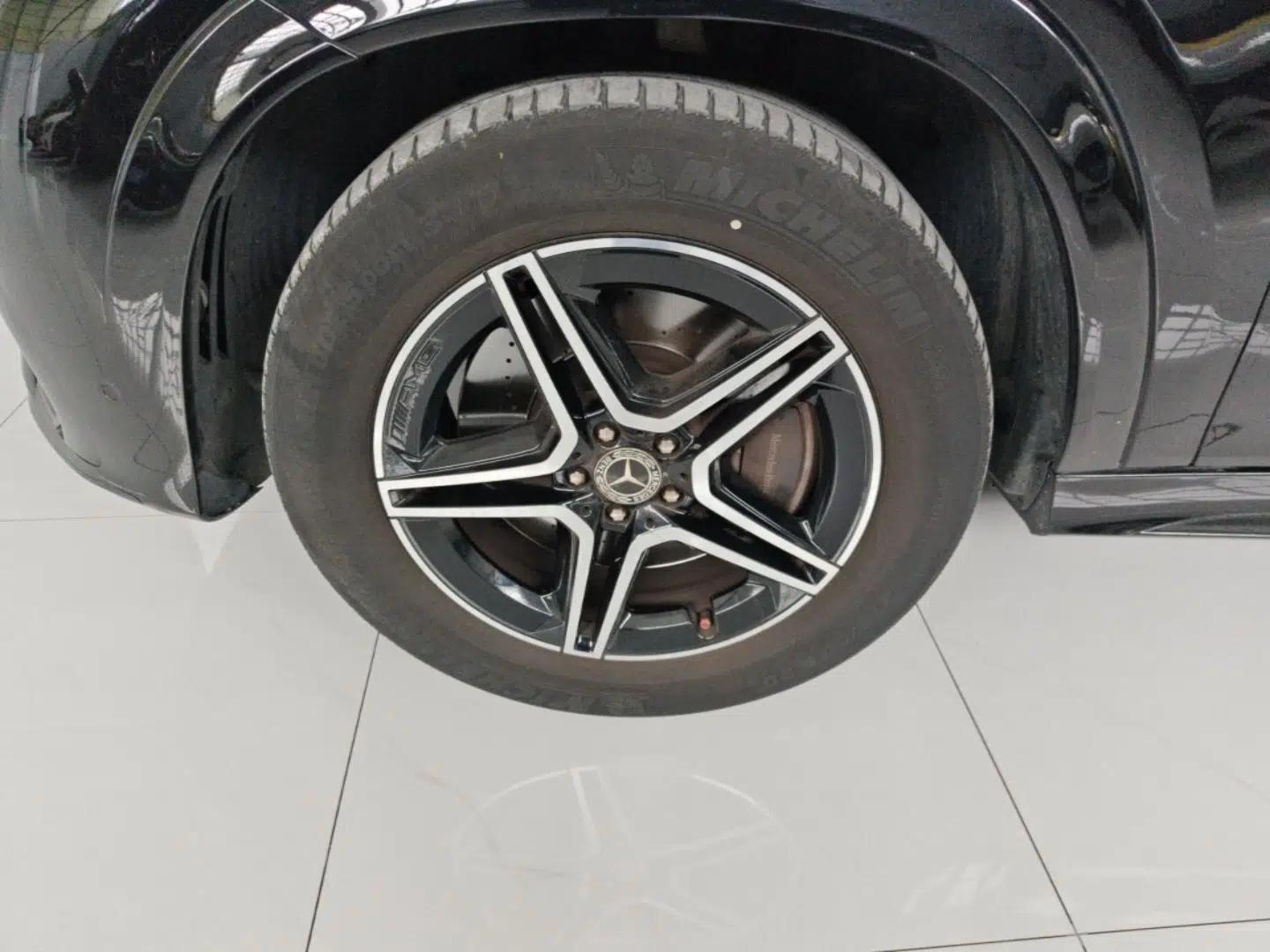Mercedes-Benz GLE Coupe 2024 GLE 450 4MATIC Coupe SUV Fashion Model — миниатюра 10