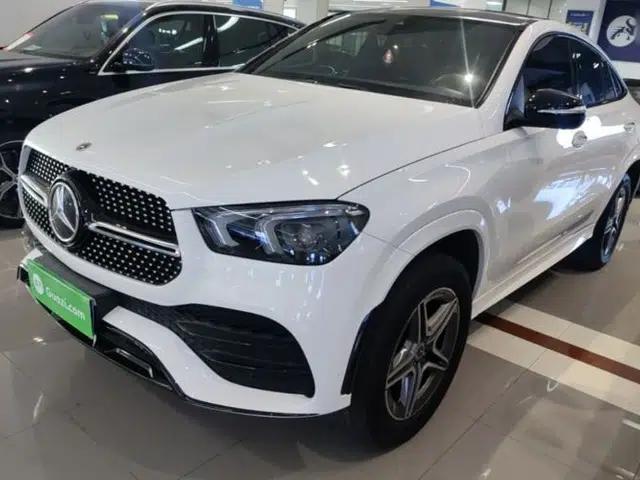 Mercedes-Benz GLE Coupe 2020 GLE 450 4MATIC Coupe SUV Fashion Model