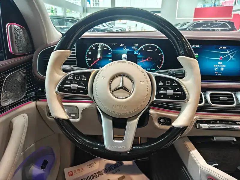 Mercedes-Benz GLS 2023 3.0L Automatic 4WD 7-Seater (Parallel Import) — миниатюра 19
