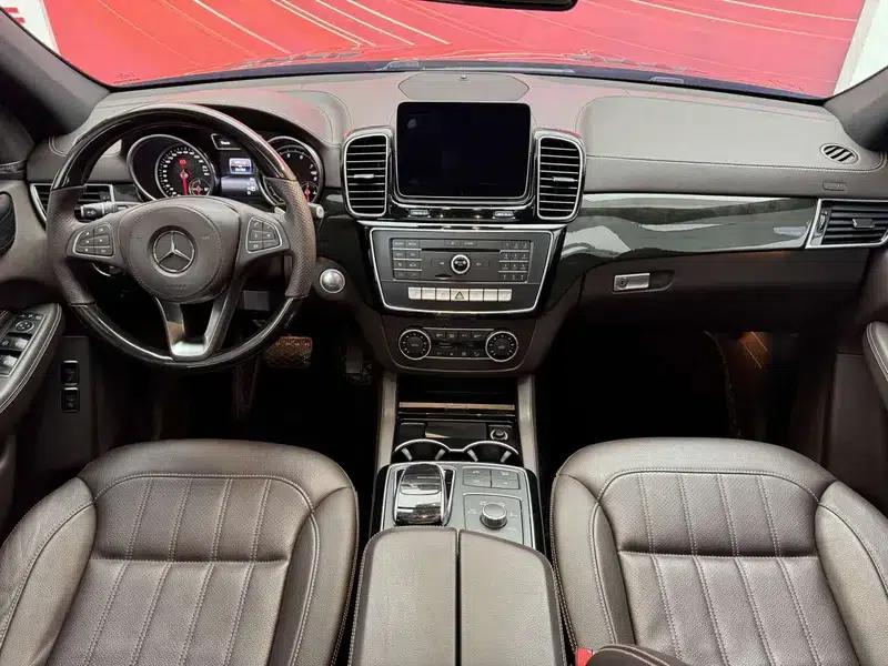 Mercedes-Benz GLS 2019 3.0T Automatic 4WD 7-Seater (Parallel Import) — миниатюра 12
