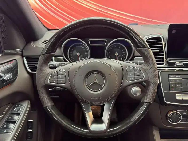 Mercedes-Benz GLS 2019 3.0T Automatic 4WD 7-Seater (Parallel Import) — миниатюра 14